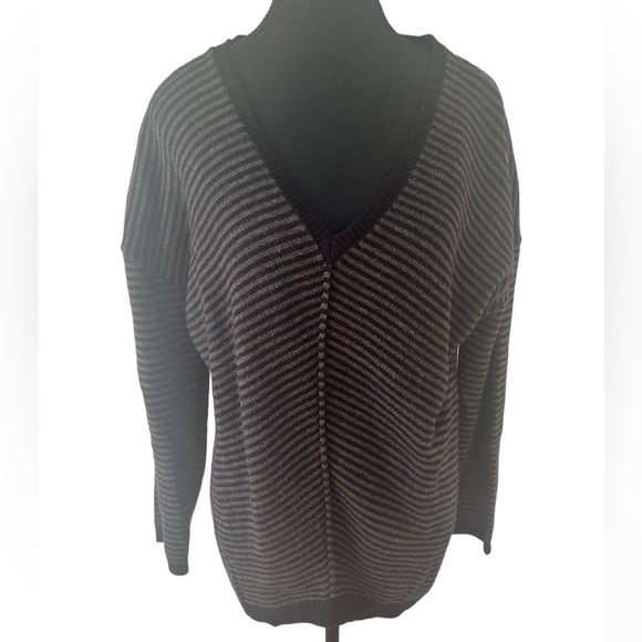 THYME V-Neck Striped Sweater - Picture 1 of 5